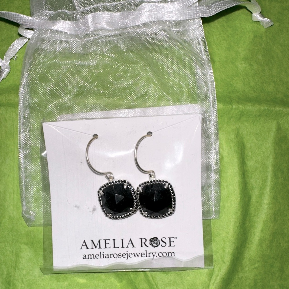 NWOT Amelia Rose Paris Cushion Cut - Black & Silver Earrings
